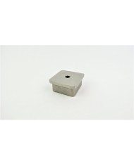 ZAŚLEPKA WBIJANA Z GWINTEM M8 SZLIF 60X60X2 NIERDZEWNA GAT. 304