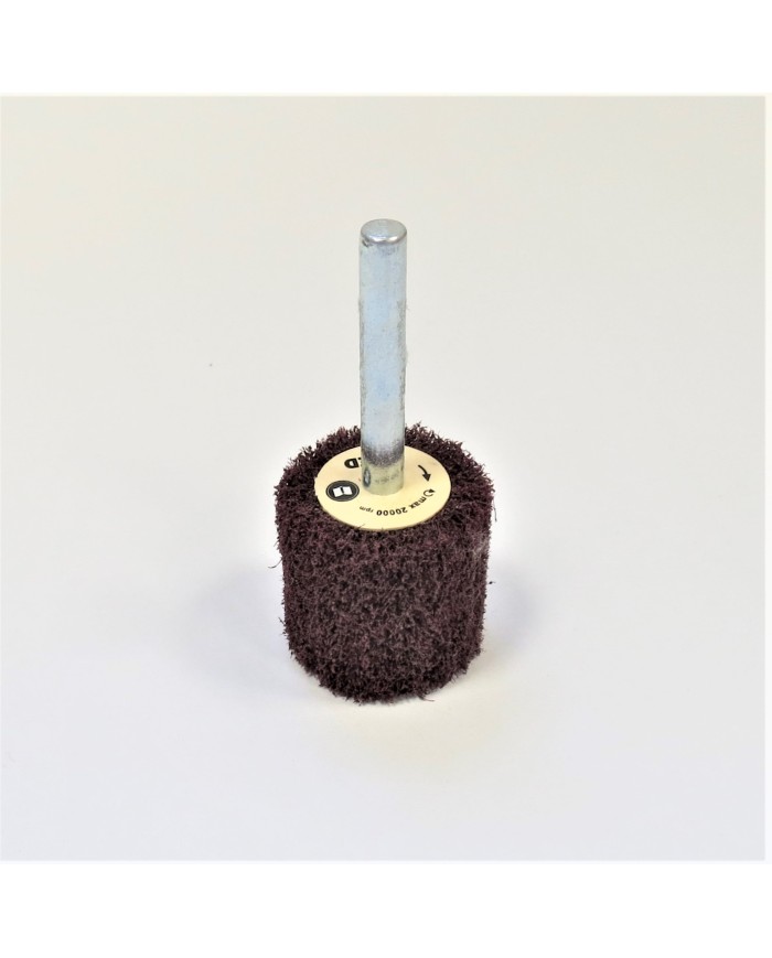 ŚCIERNICA Z WŁÓKNINY NA TRZPIENIU 30X30X6 AMED ARMES