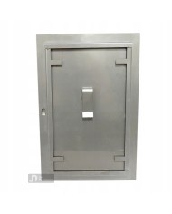 WIZJER/DRZWICZKI DO KOMINA 20X30CM