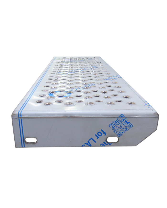 STOPIEŃ TŁOCZONY 800X260 STAL NIERDZEWNA INOX